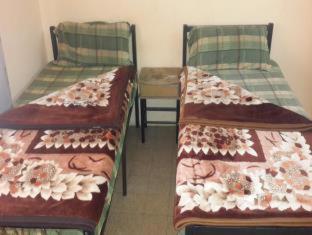Cliff Hostel - 3