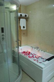 The Olive Hotel, Juffair - Manama - 1