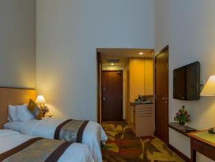Summit Parkview Yangon - 5