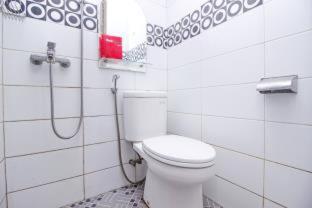 RedDoorz Plus near Isola UPI - Bandung - 7
