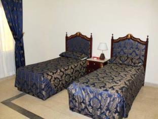Royal Residence Hotel Apartments - Umm Al Quwain - 9
