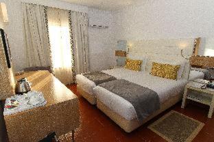 Best Western Hotel Dom Bernardo - Faro - 2