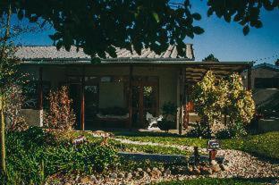 A Hilltop Country Retreat - Swellendam - 8