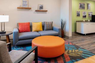 WoodSping Suites Washington DC East Arena Drive - Hyattsville - 5