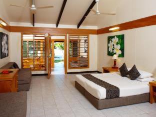 Plantation Island Resort - Malolo Lailai - 8
