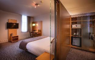 The Cumberland, London - 7