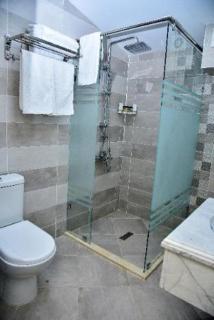 Supreme Hotel Baku - Baku - 3