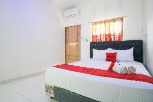 RedDoorz @ Pematangsiantar 2 - 3