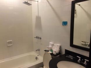 Microtel by Wyndham Davao - Davao City - 8