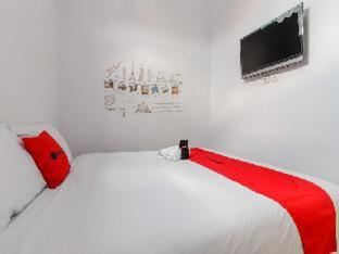 RedDoorz Plus near Taman Rasuna Menteng - 7