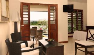 Mangoes Resort - Port Vila - 5