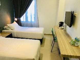 Enclave Business Hotel - 7