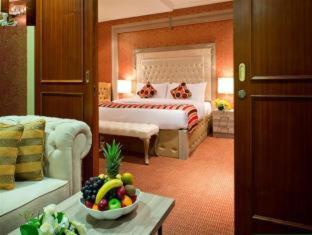 Sapphire Plaza Hotel - 8