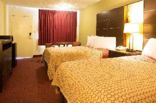 Marina Inn & Suites Chalmette-New Orleans - Chalmette - 4