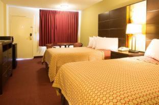 Marina Inn & Suites Chalmette-New Orleans - Chalmette - 2
