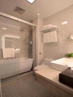 Shanghai Joyful Star Hotel-Free shuttle bus to Pudong Airport and Disneyland - 8