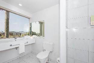 Carnmore Hotel Takapuna - 8