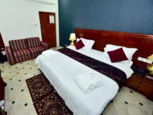 Al Bahjah Hotel - Seeb - 2