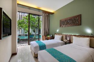 Hotel Terrace at Kuta - Legian - 4