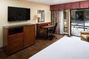 Red Lion Hotel Redding - 6