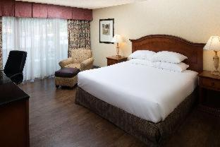 Red Lion Hotel Redding - 3