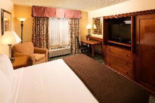 Red Lion Hotel Portland Airport - Portland - 2