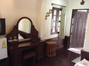 View Khemkhong Guesthouse - 8