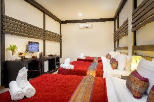 Reveal Courtyard in Reveal Angkor - 9