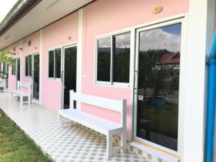 Baan Suan Kru Kob - 4