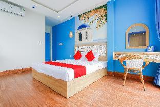 Santorini House and Coffee - 6