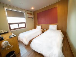 Jeju Stay Hotel - 7