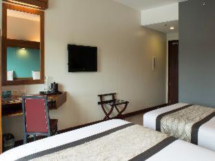 Microtel by Wyndham UP Technohub - Manila - 6