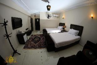 Hotel Crown Inn - 2