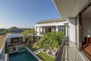 Villa Uma Girasole - Canggu - 8