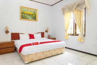 RedDoorz @ Hotel Damanaka Pangalengan - 9