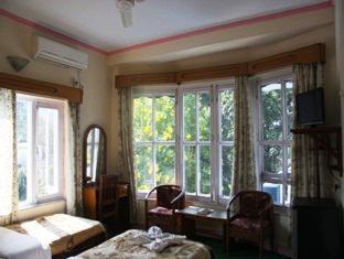 Green Tara Hotel - 2