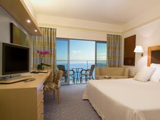 Pestana Carlton Madeira Ocean Resort Hotel - 3
