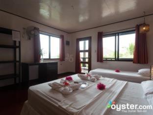 Discovery Island Resort - Coron - 1
