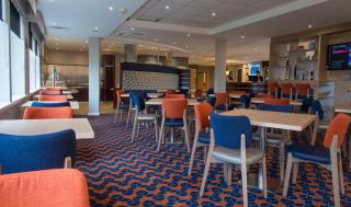 Holiday Inn Express Dunfermline by IHG - 3
