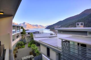 Travellers Oasis, Central Queenstown - Queenstown - 0