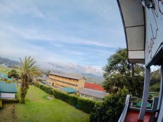 New Royal Mount Hotel - Nuwara Eliya - 1