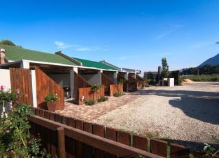 Mountain Breeze Log Cabins - Stormsrivier - 2