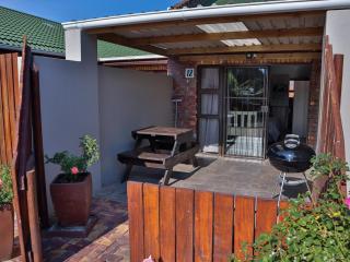 Mountain Breeze Log Cabins - Stormsrivier - 8