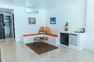 Calypso Beach and Dive Resort - Boracay - 9