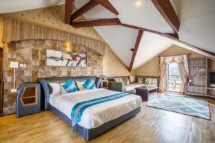 Royal Empire Boutique Hotel - 4