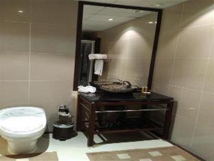 Le Jazz Hotel - Kuwait - 1