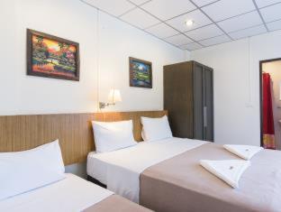 Lodge 61 Hotel - 1