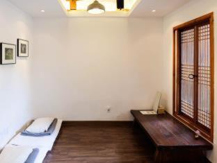 Hanok Got - Seoul - 1