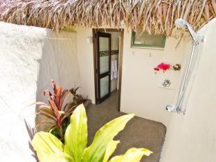 Manuia Beach Resort - 4