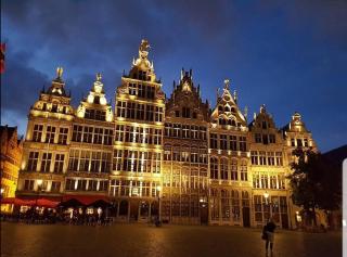 BAAN SIAM - Brujas - 0